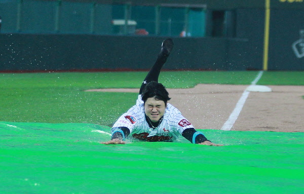 임종혁 선수의 우천취소 세레모니